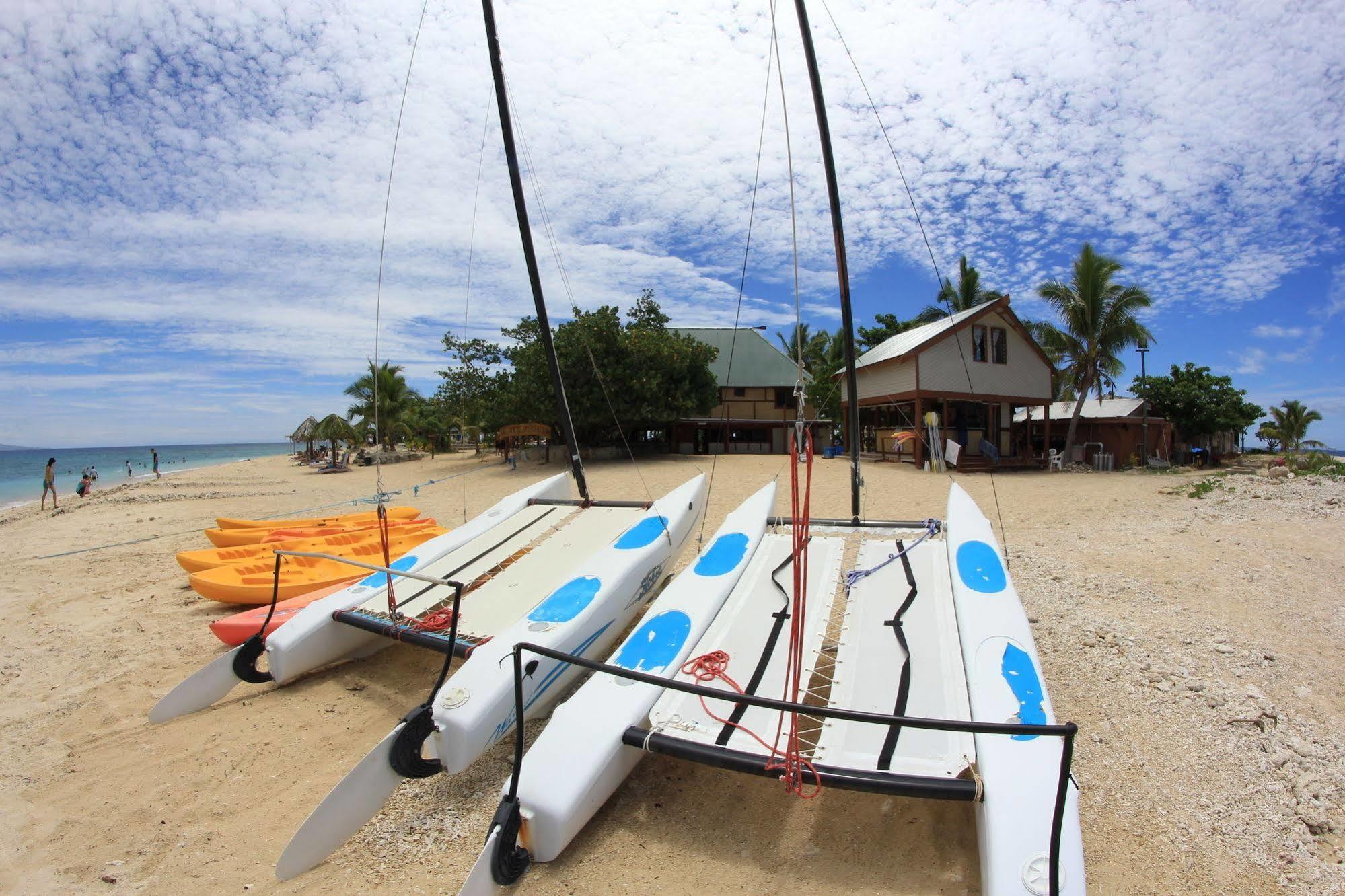 Хостел South Sea Island Екстер'єр фото